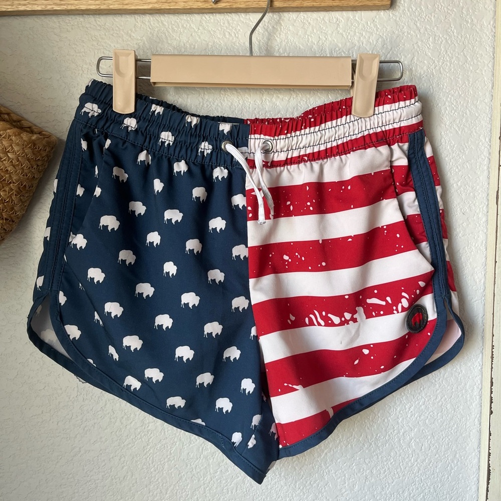 Mountain Khakis Patriotic‎ Shorts